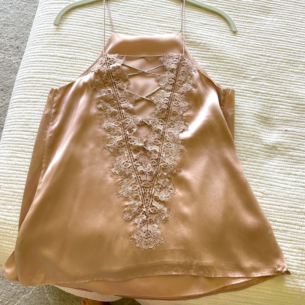 Cami NYC pale peach camisole Medium